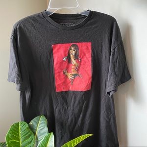 black aaliyah t shirt